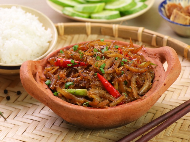 Cá Cơm Kho Tiêu ĐườNg ThốT NốT