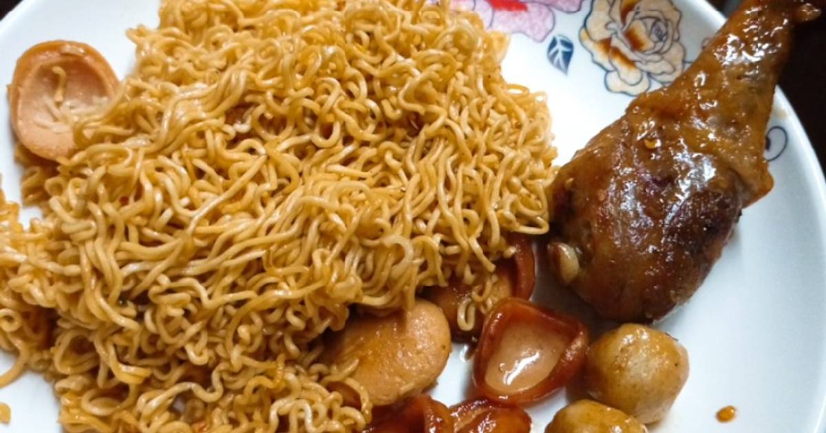 Mì trộn nhà làm