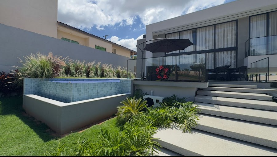 Casa à venda no Condomínio Riviera de Santa Cristina XIII