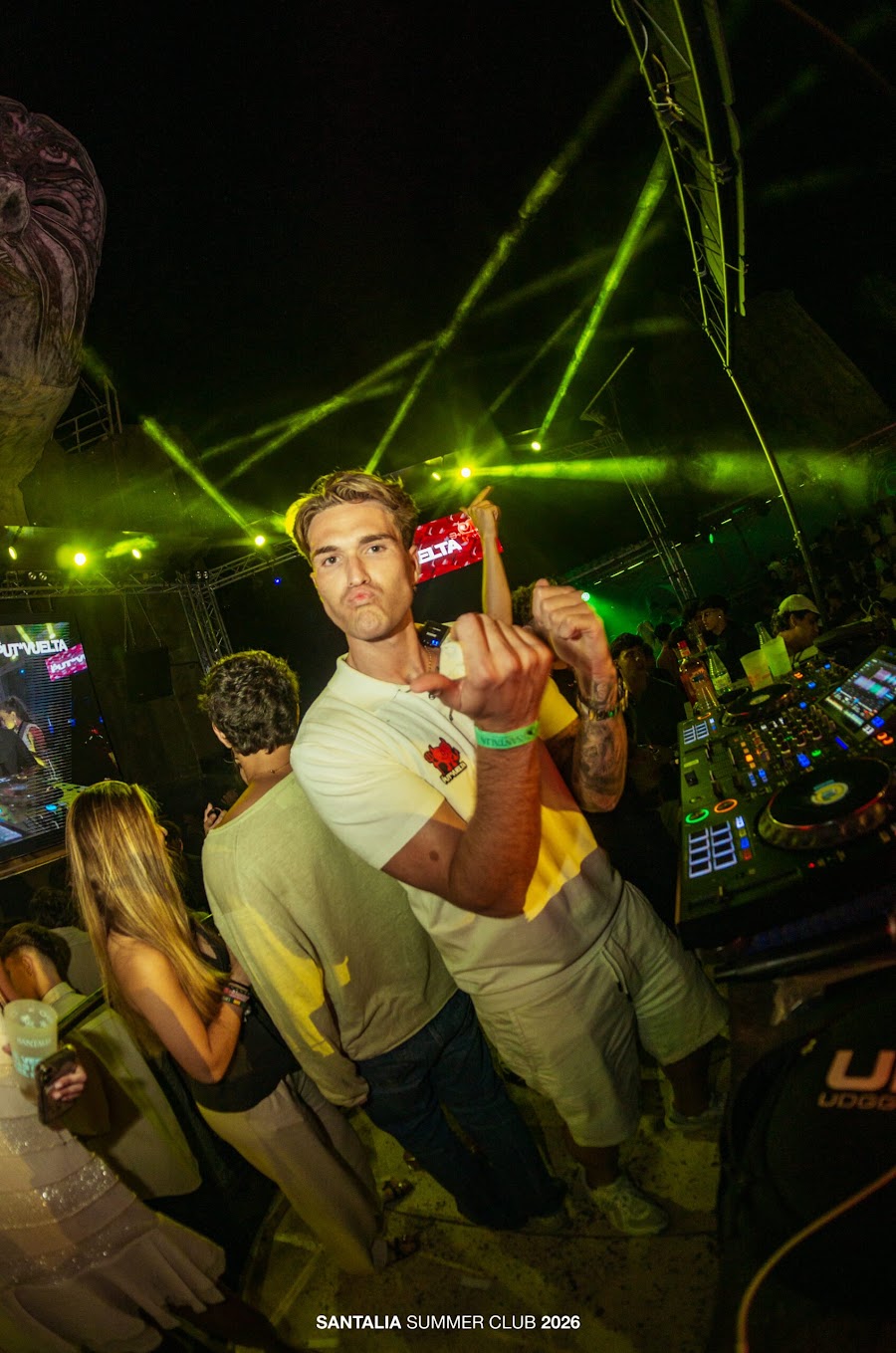 LA PUT*VUELTA — foto 31