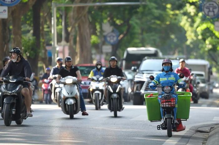 Ngành môi trường tiên phong giảm phát thải trong vùng lõi đô thị - Đài Phát thanh và truyền hình Hà Nội