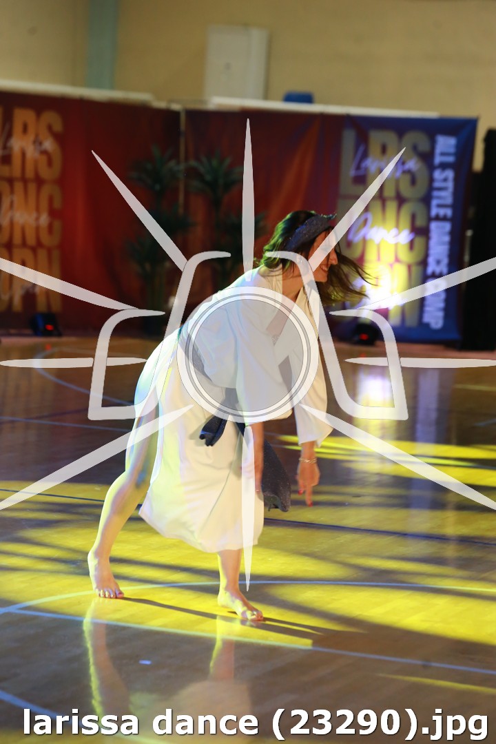 larissa dance (23290).jpg