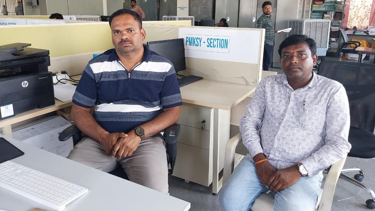 Telangana ACB Arrests Two Officials For 25% Bribe Demand