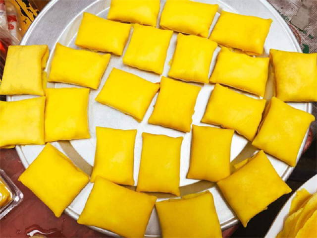 Bánh Crepe Sầu Riêng Béo