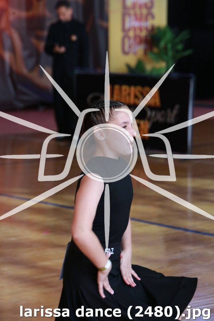 larissa dance (2480).jpg