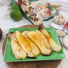 Trình bày ra đĩa và thưởng thức món ăn. Chúc mọi người thành công.