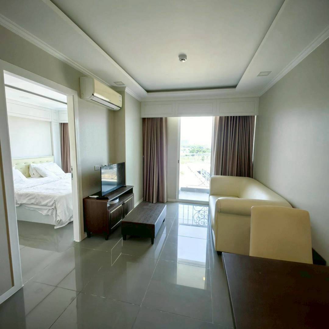 View Talay 3 A - 2 Bed, Floor 14 4
