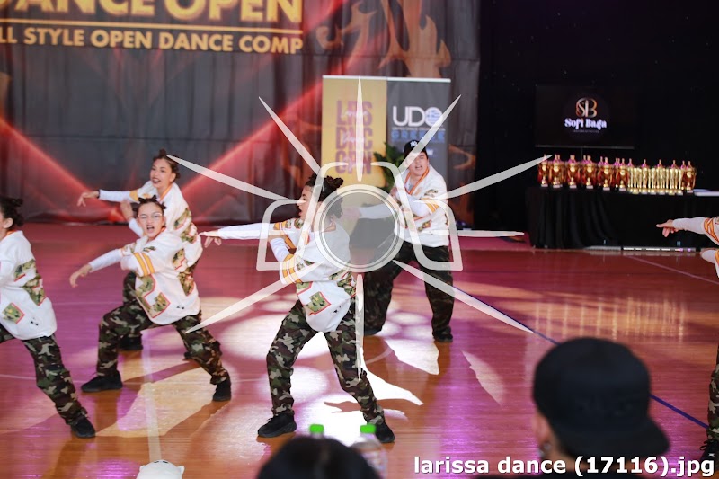 larissa dance (17116).jpg