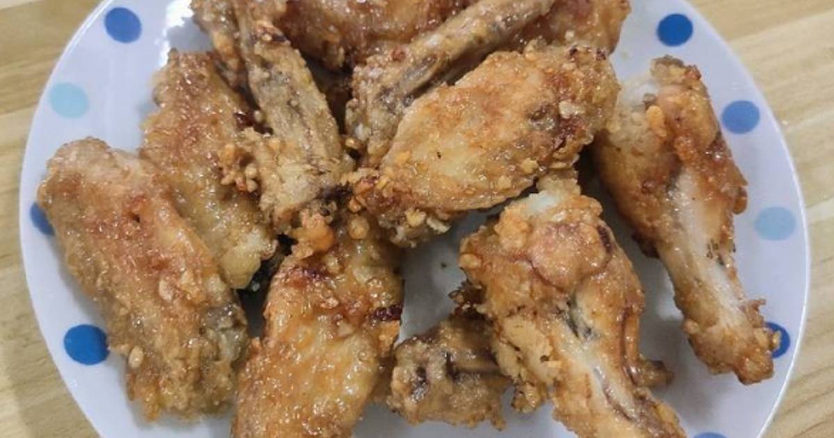 Cánh gà chiên, sốt chua ngọt