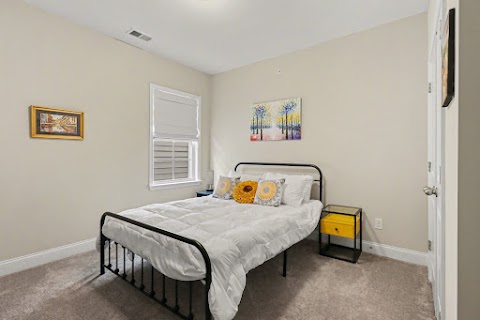 47 Gadsden Avenue — photo 18