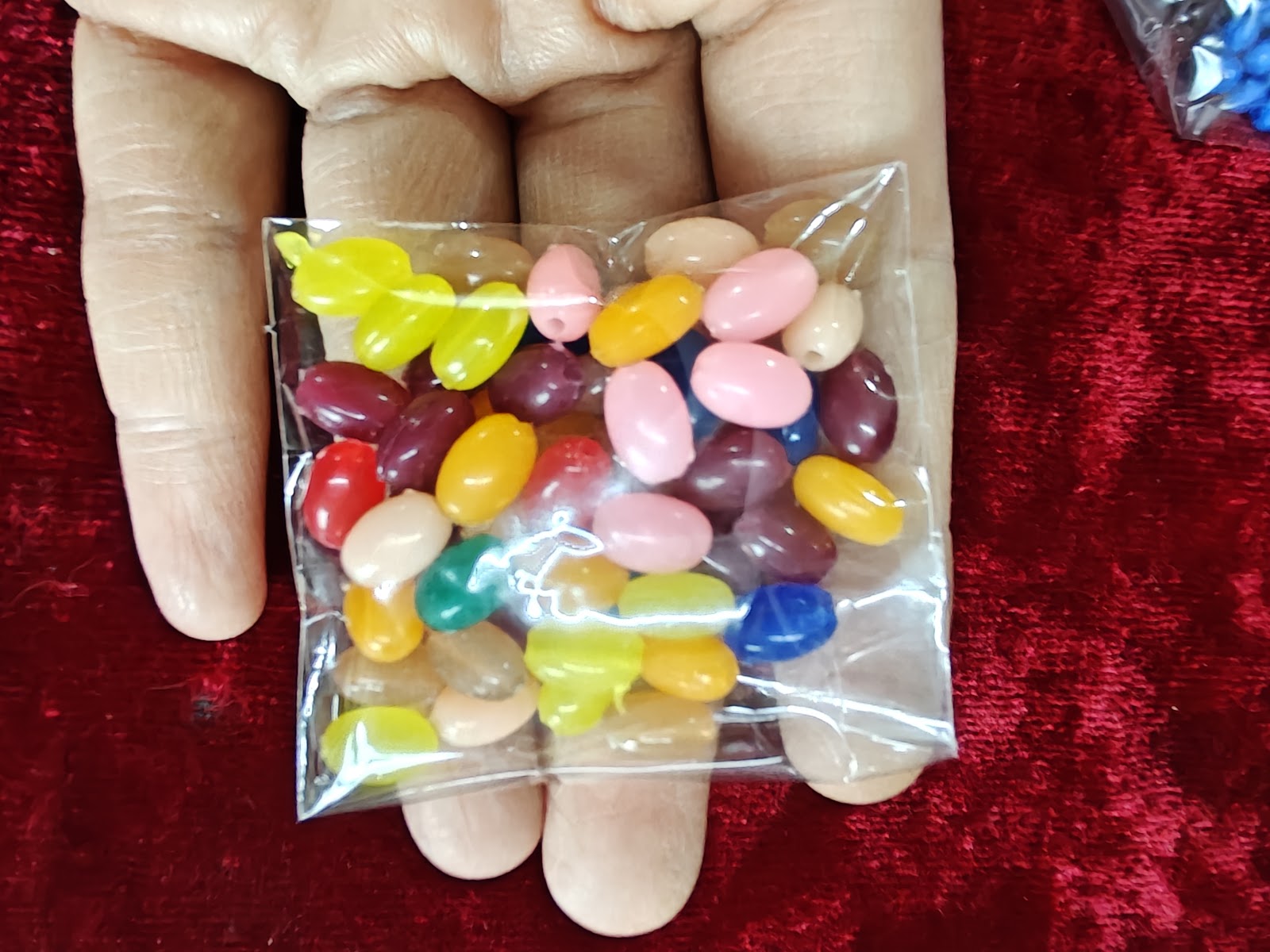 z46 Oval multi colour