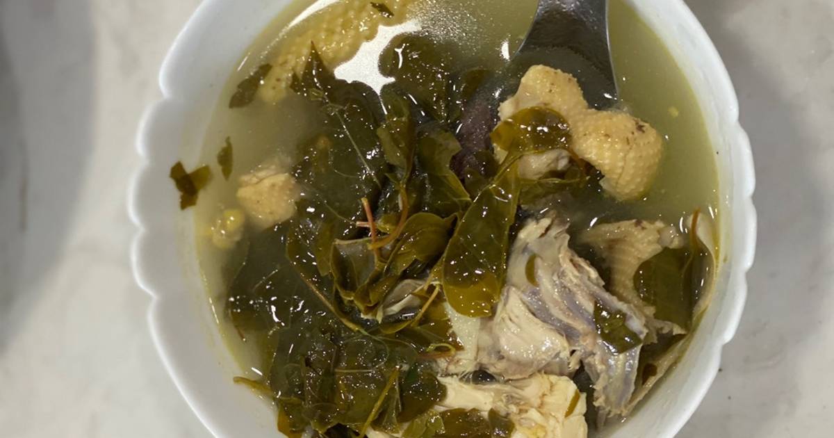 Canh gà lá Giang