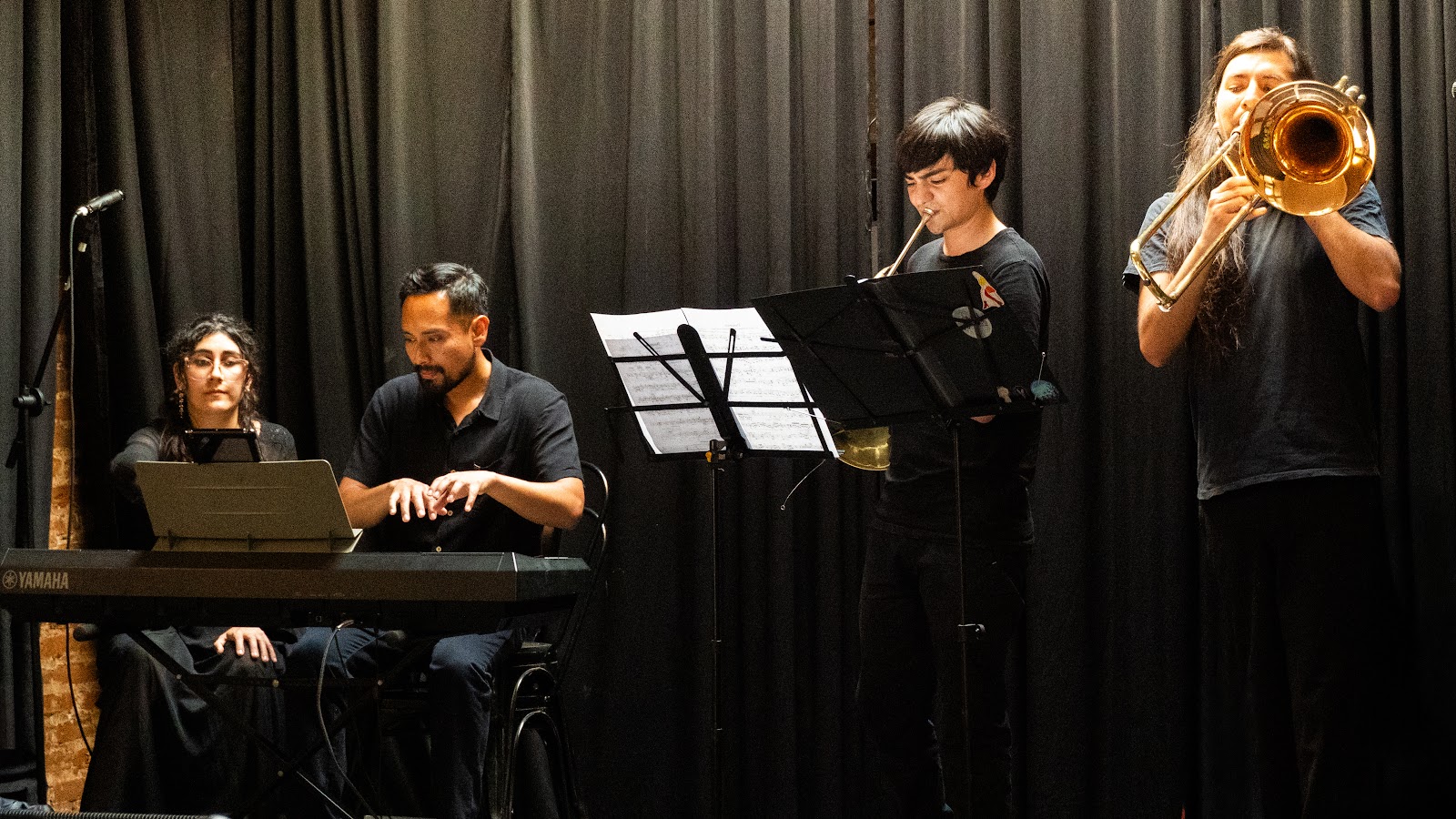 Trino Cornoistas, Trombonistas y Pianista Orquesta