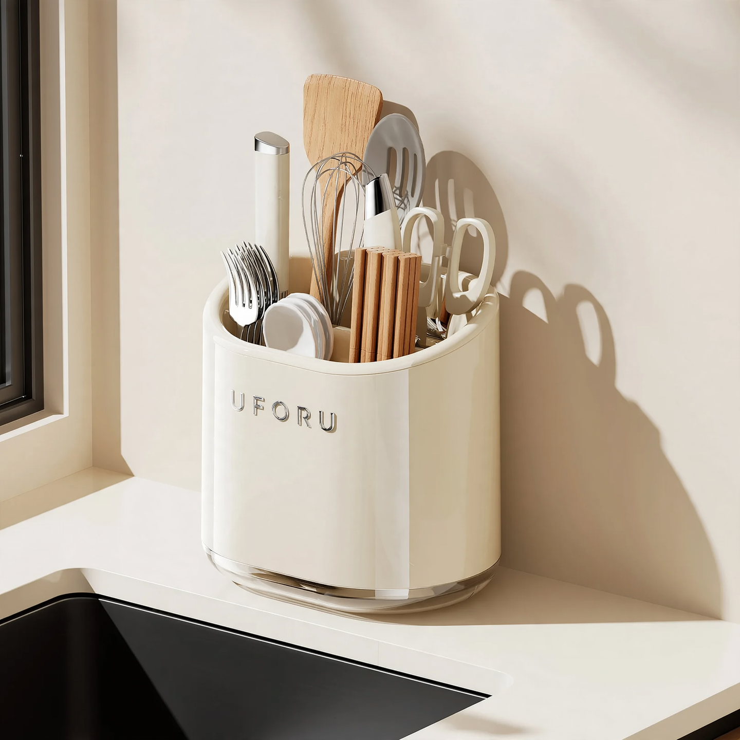 Plastic chopstick holder with drainage, wall mountable