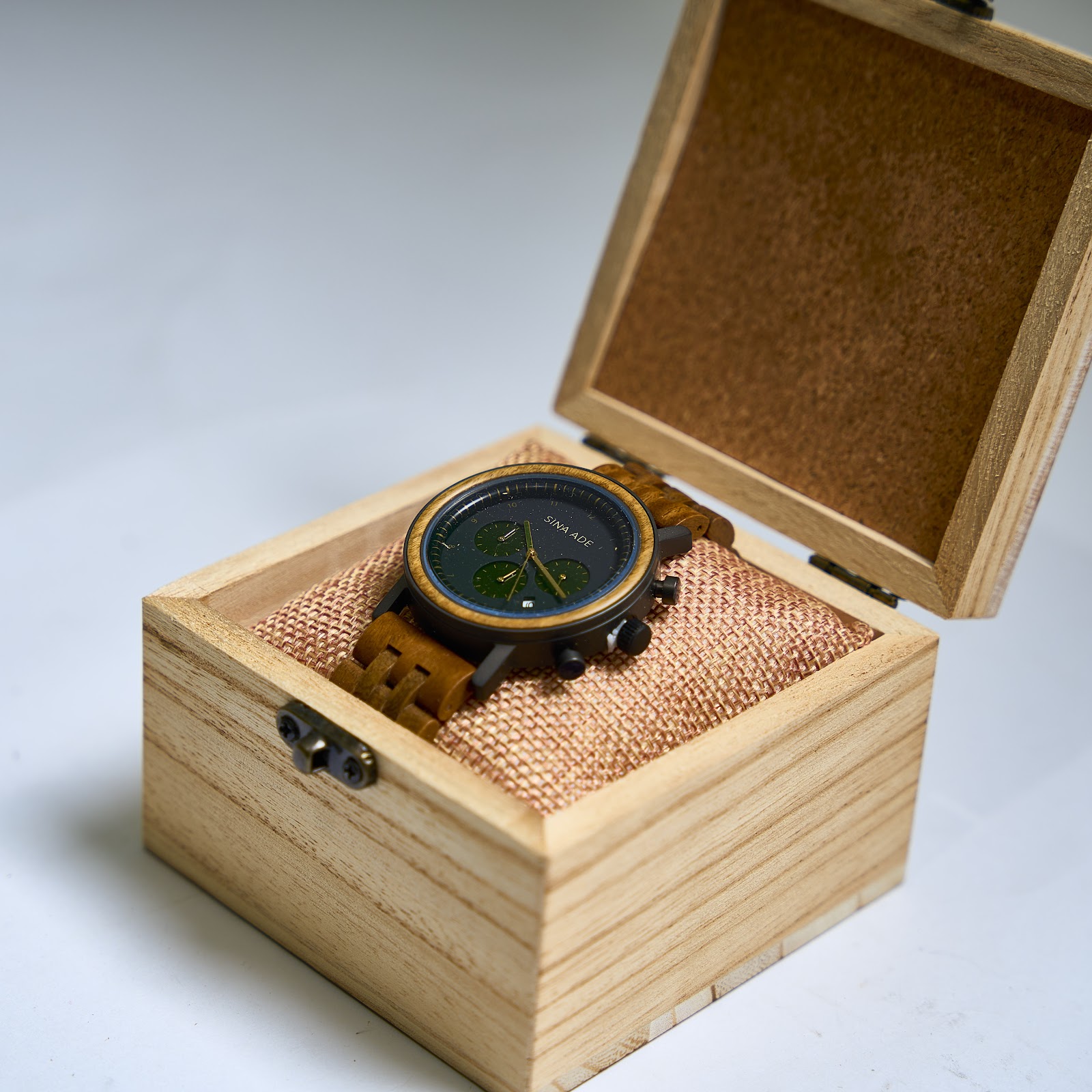 The Iroko I thumbnail 3