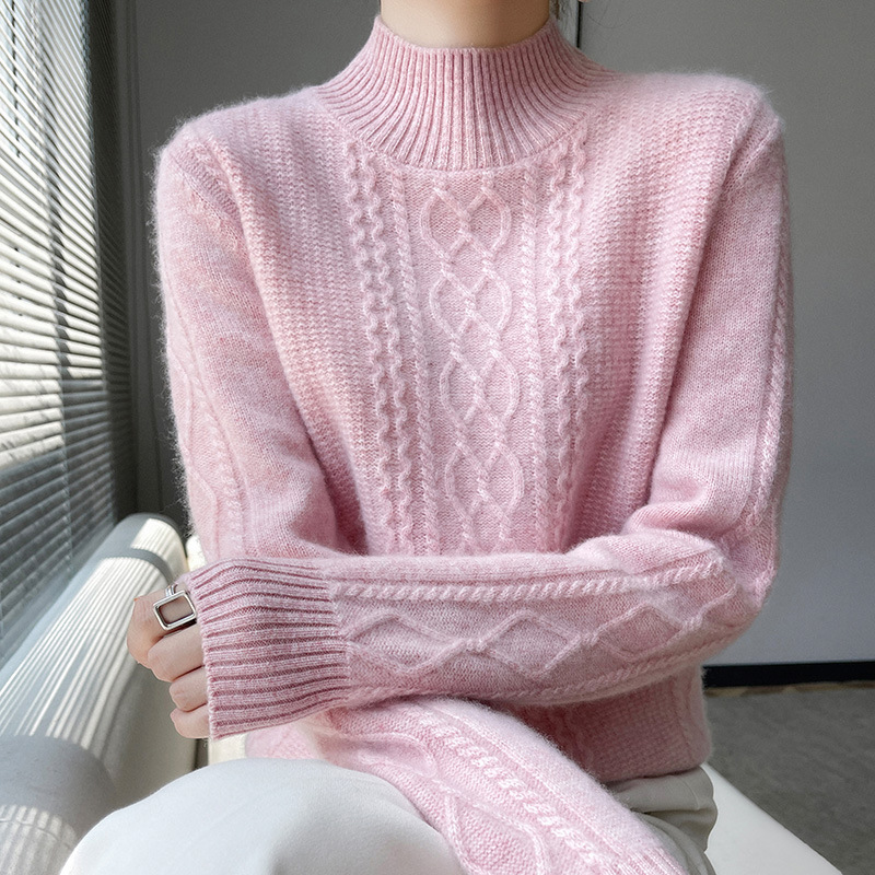 Women's knit sweater, round neckline, warming