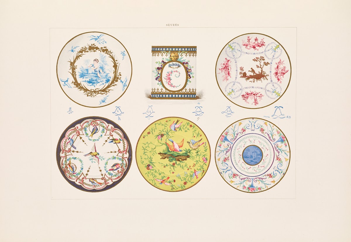 The soft porcelain of Sevres Pl14 1892