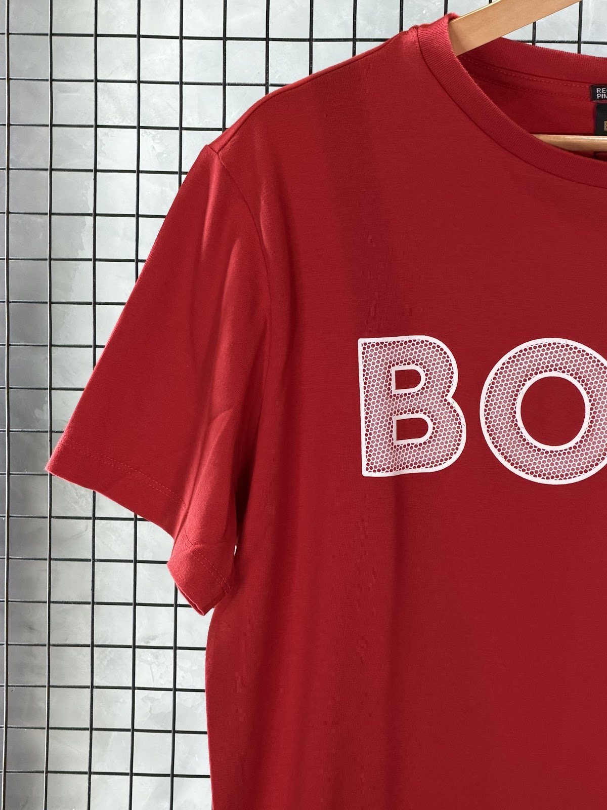 Camisa_HugoBoss_Vermelha - Imagem 2