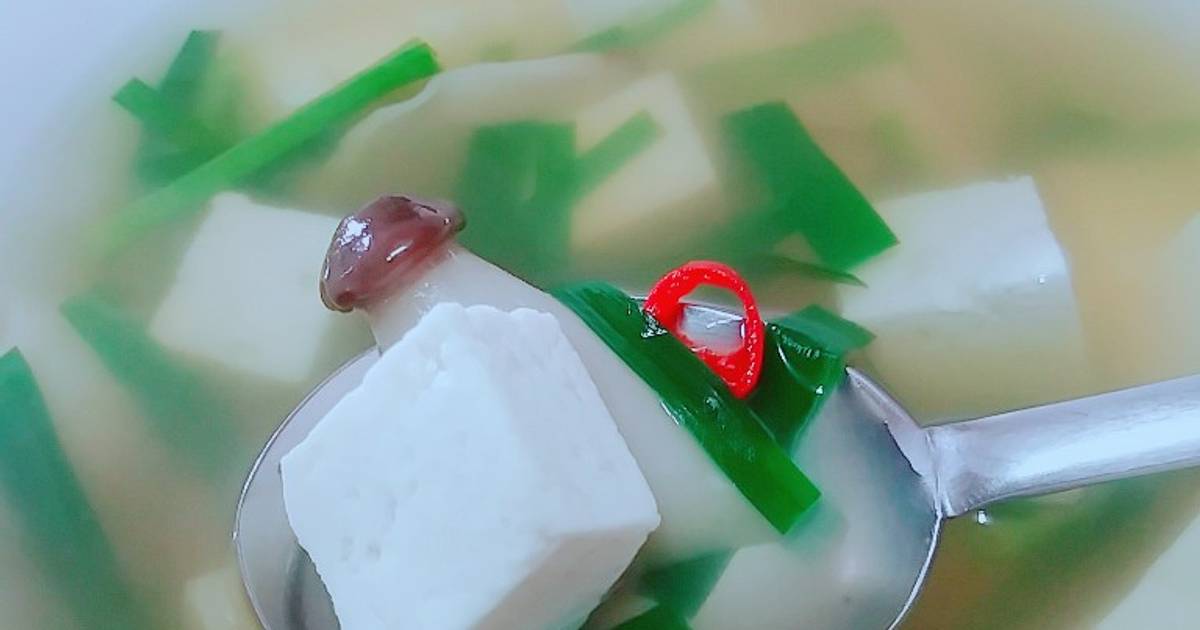 Canh đậu nấm, hẹ