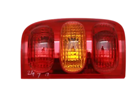 REAR COMBINATION LAMP-RH
