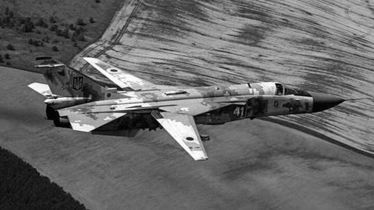 Su-24 của Ukraine rơi ở tỉnh Khmelnytskyi, phi công thiệt mạng - Tạp chí Người Đưa Tin