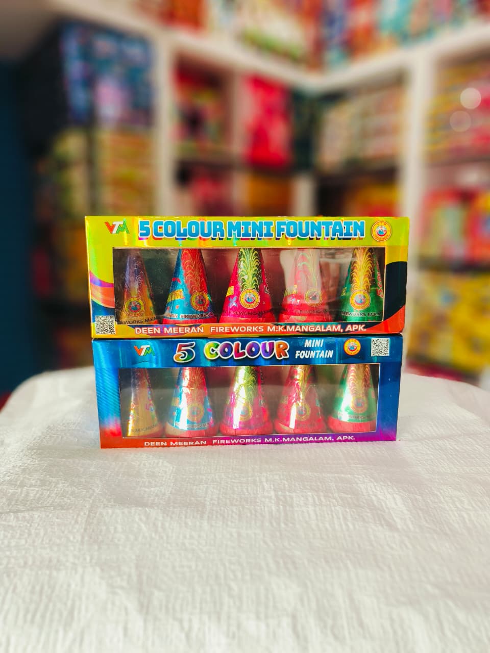 FIVE COLOUR CONE FOUNTAIN (5 PCS)