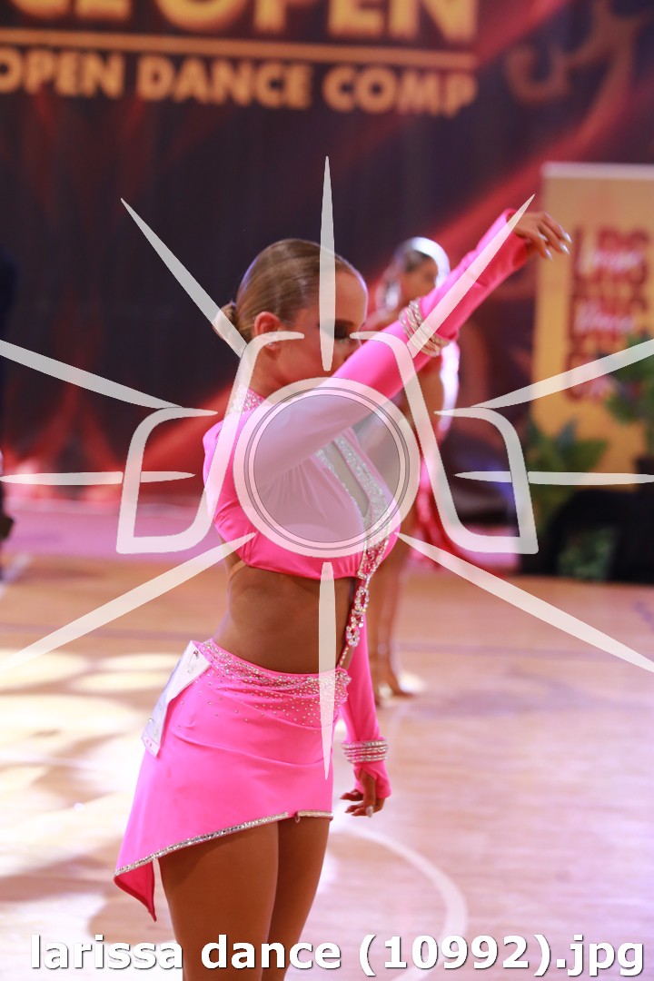larissa dance (10992).jpg