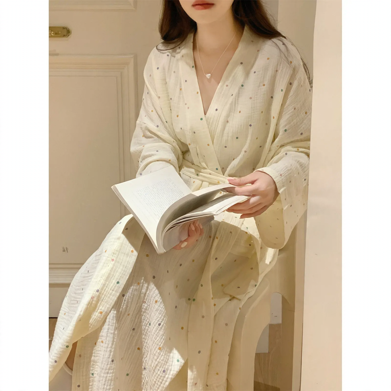 Coral fleece bathrobe for women