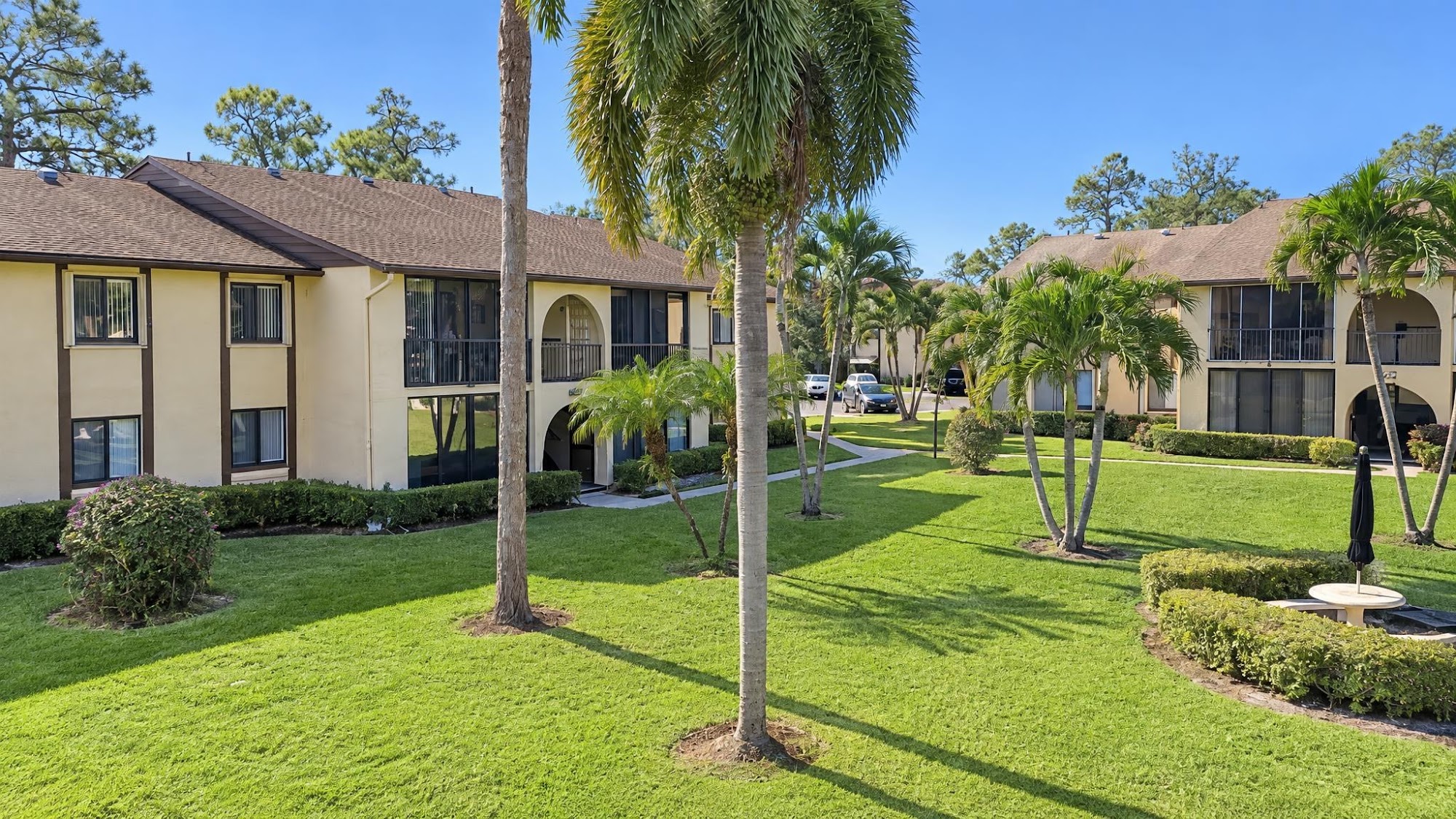 222 Pine HOV Cir, Greenacres, FL 33463 Unit B2 property photo 11