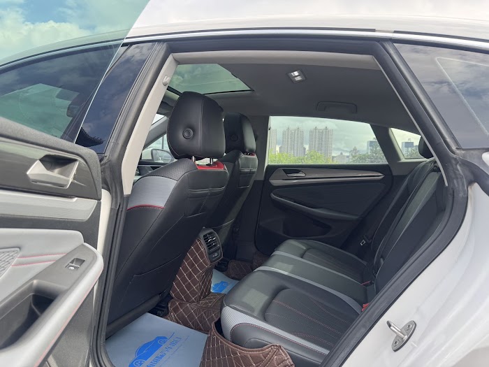 VOLKSWAGEN LAMANDO L