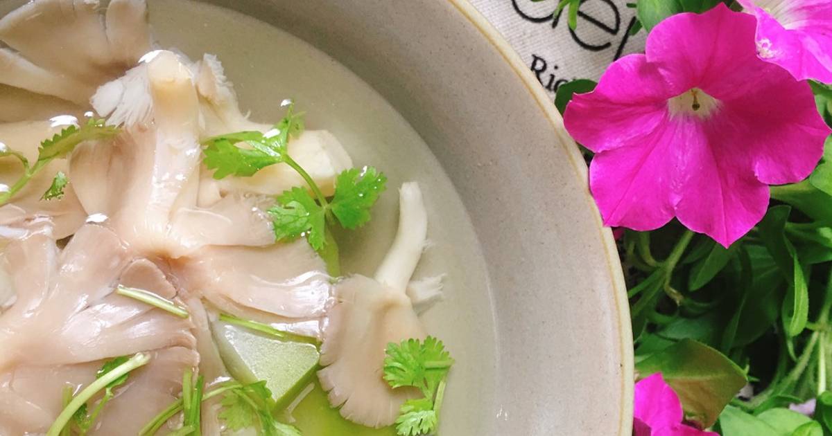 Canh Bí Xanh Nấu Nấm Bào Ngư
