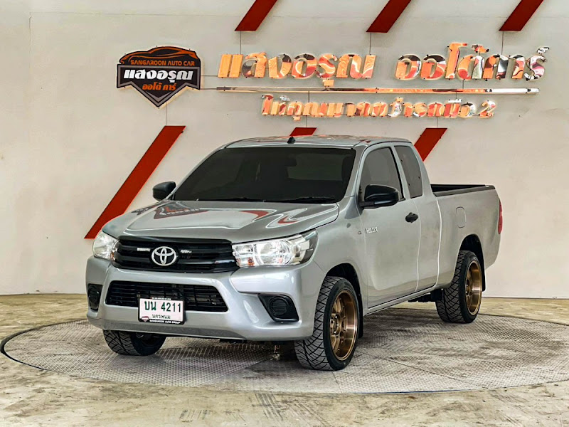 TOYOTA HILUX REVO