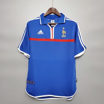 Retro 2000 Francia Local @lumorasports.jpeg