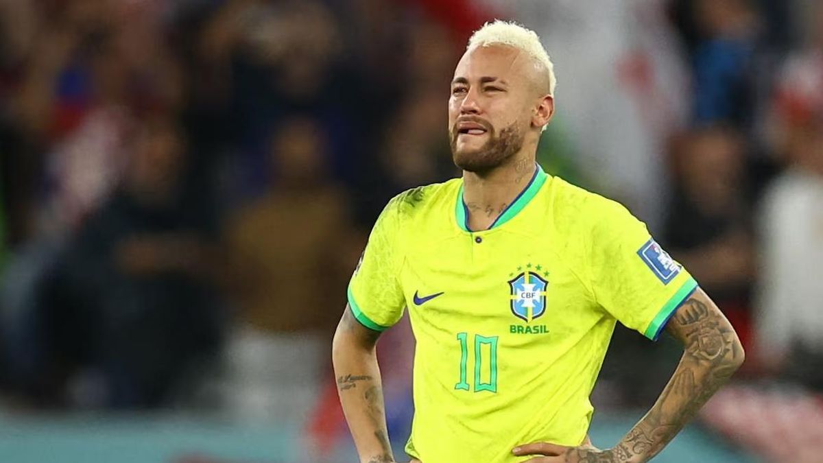 Đáp trực thăng hội quân, Neymar bất ngờ nhập viện khẩn - Tạp chí Tri thức
