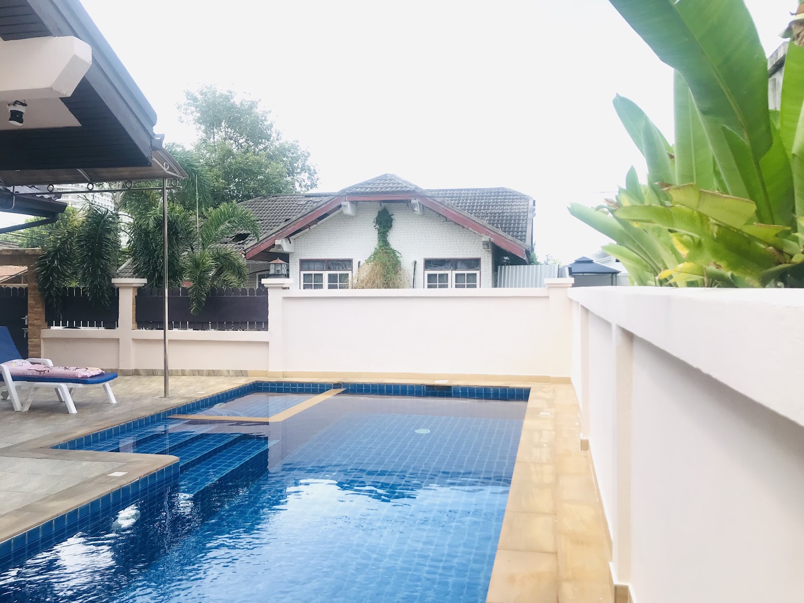 Jomtien Beach Penthouse - 2 Bed, Floor 6 4