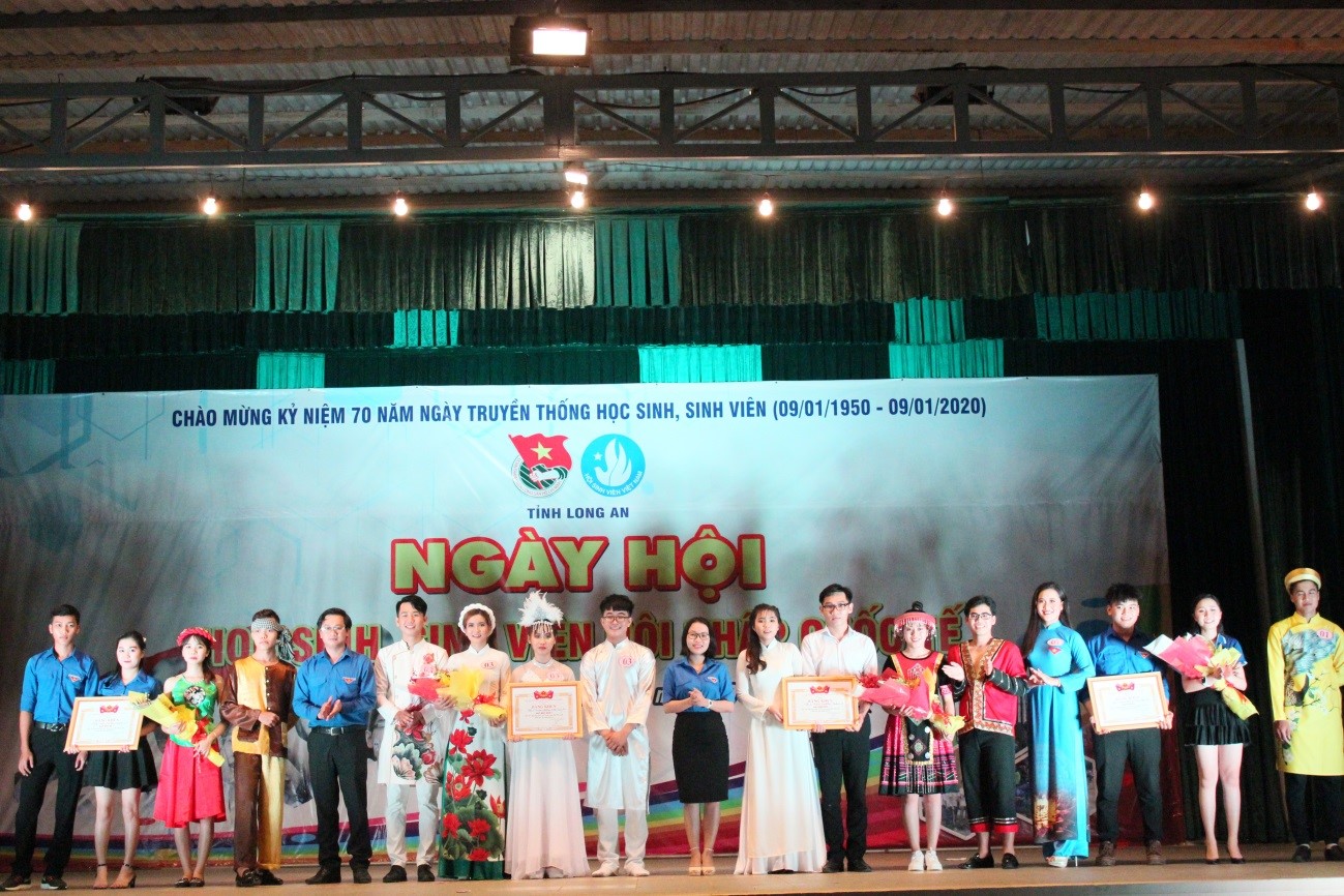 Ngày hội học sinh sinh viên hội nhập quốc tế tạo cơ hội giao lưu và thể hiện mình