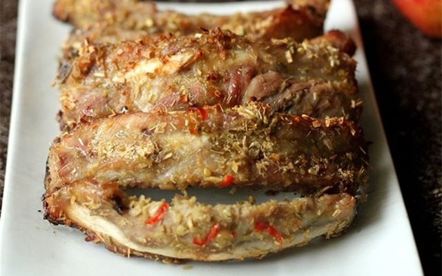 Sườn Nướng Sả Ớt Cay Thơm