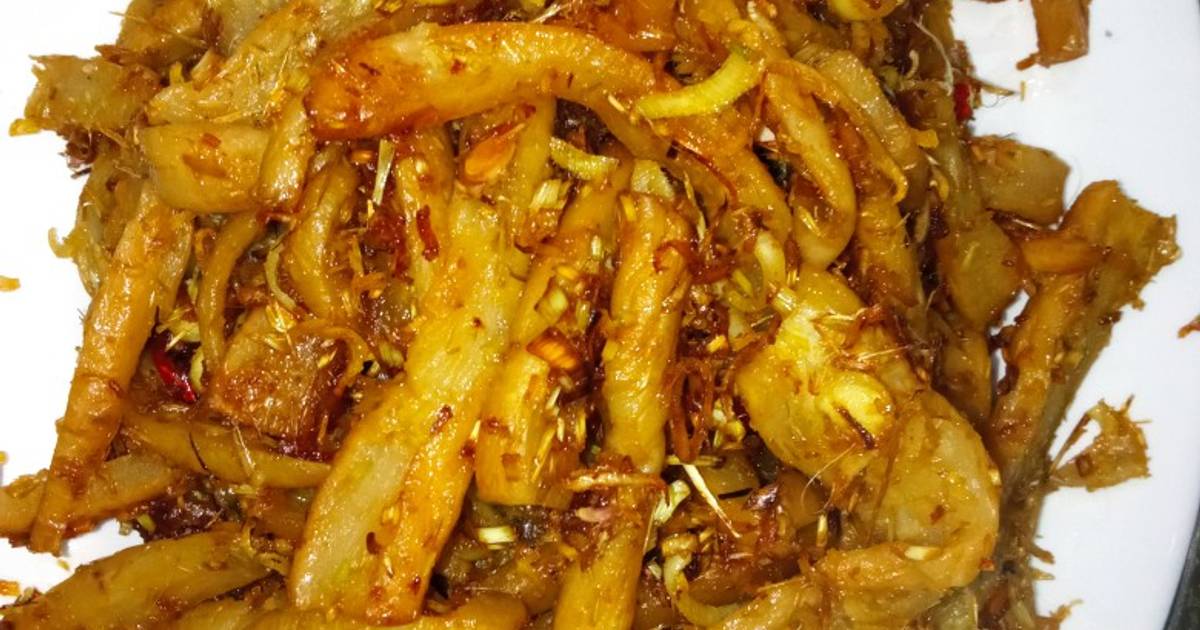 Xá bấu xào sả (cải muối xào sả)
