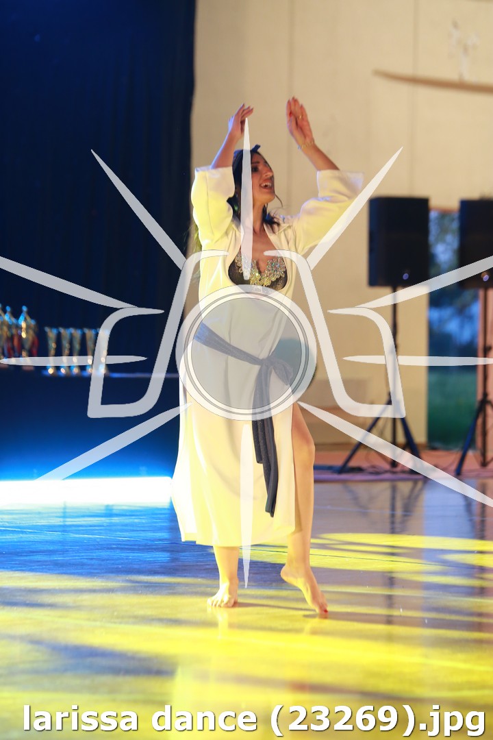 larissa dance (23269).jpg