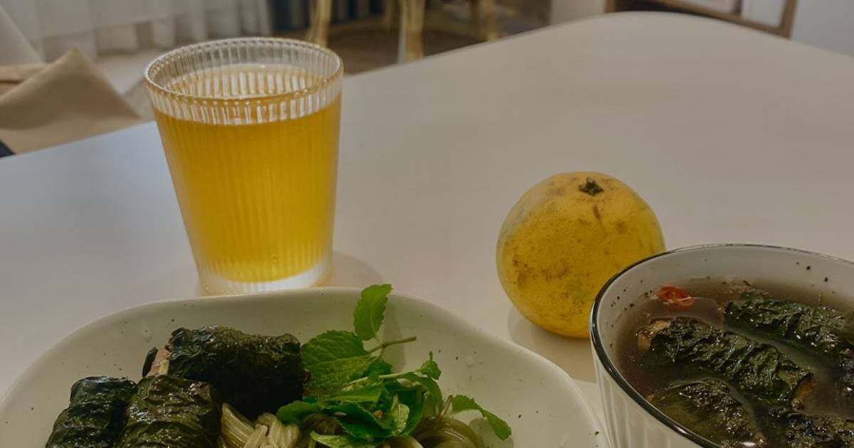 Bún rau củ chả lá lốt