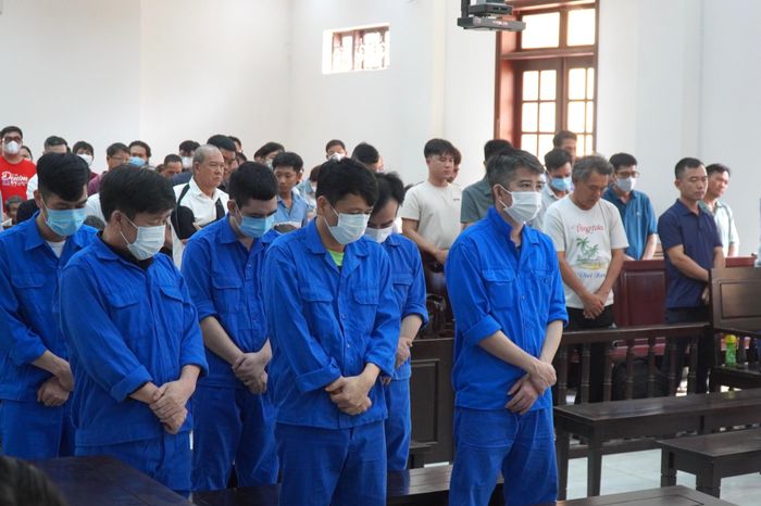 Tòa tuyên án sơ thẩm giai đoạn 2 vụ án buôn lậu hơn 200 triệu lít xăng - Báo Pháp Luật TP.HCM