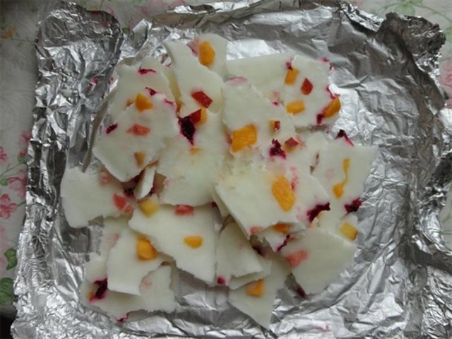 Bánh Sữa Chua Trái Cây