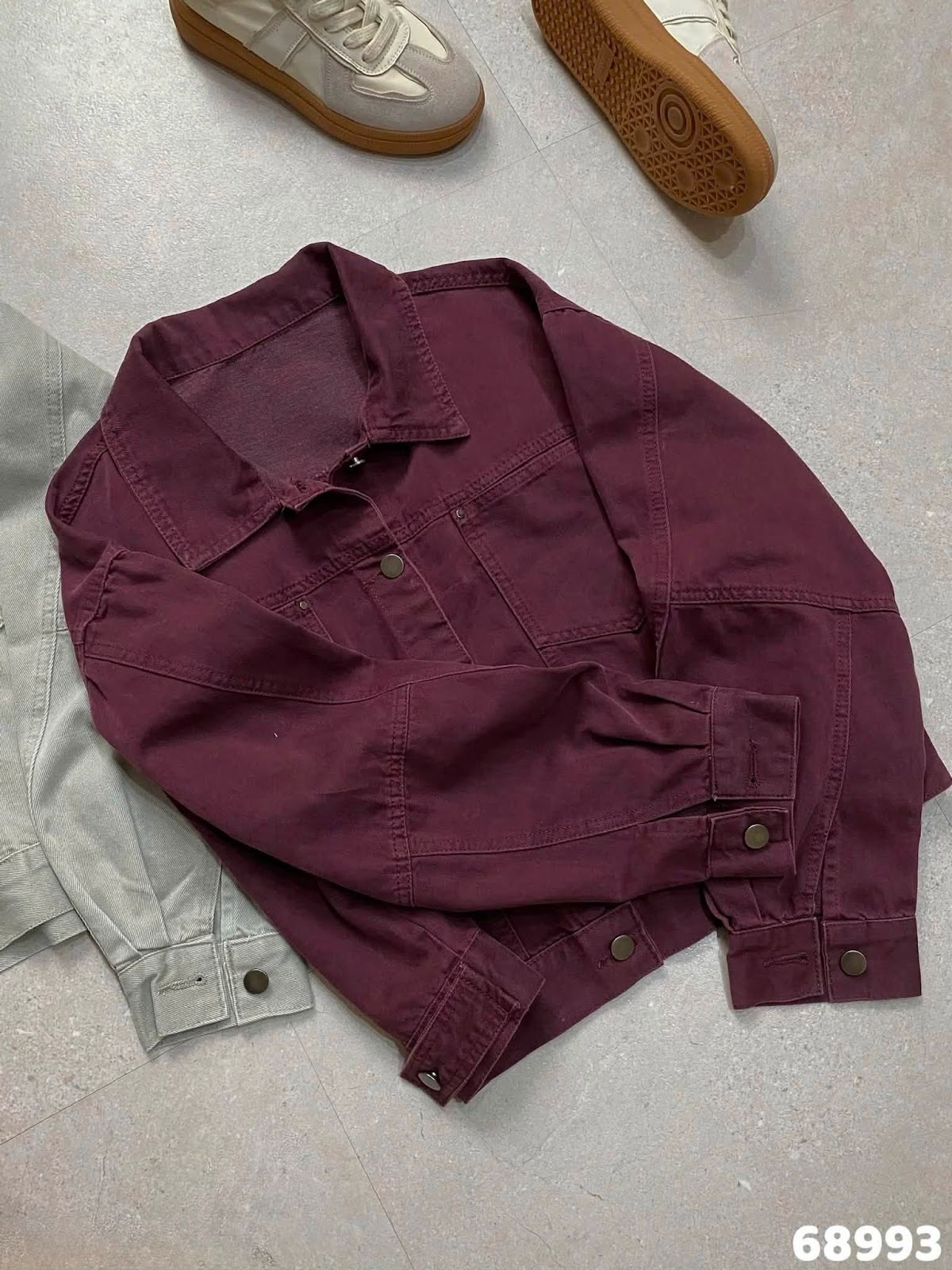 Áo khoác jean cổ bẻ nút túi XONXEN SHOP 68993 – Image 3