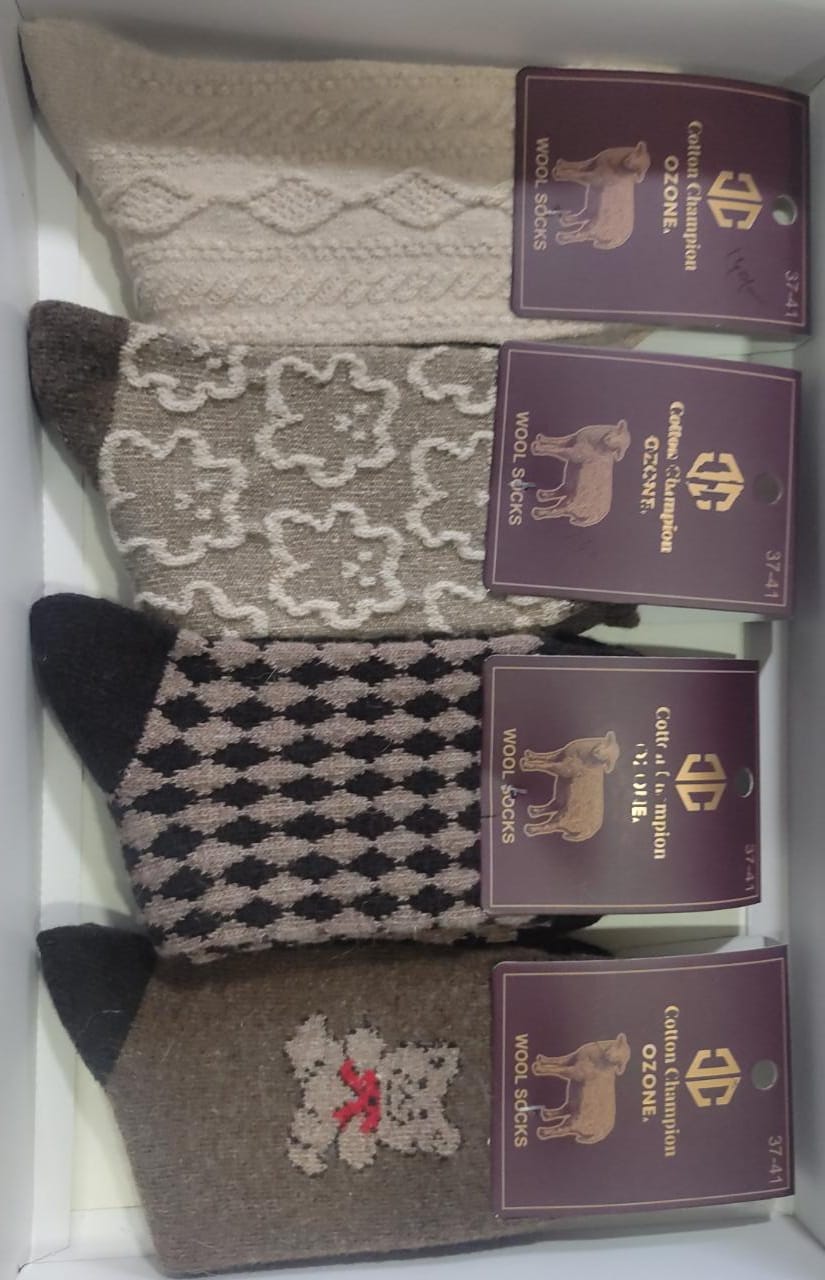 Ladies Socks-Cotton Champion Ozone Qtr length