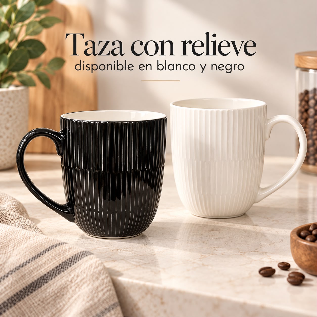 Taza con relieve – blanca y negra