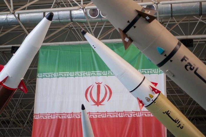 Iran bác đề xuất ngừng bắn của Tổng thống Mỹ D. Trump - Báo Nhân Dân