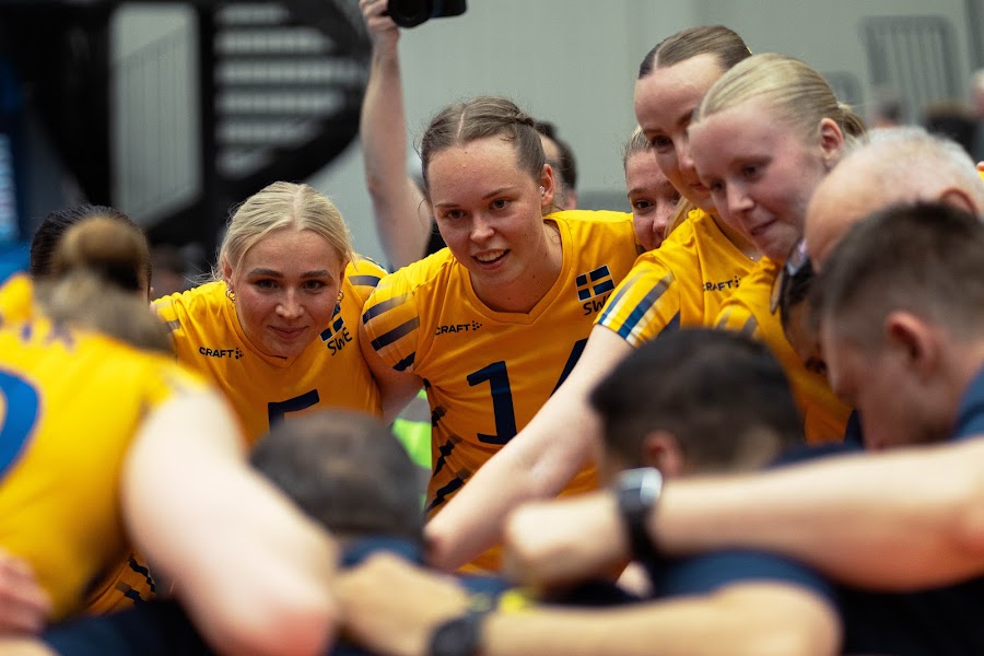 Sweden Hungary 423