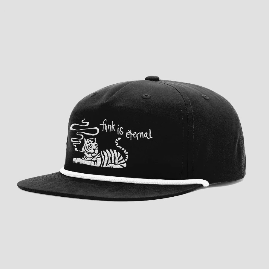 Smoking Tiger (Black)