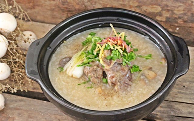 Cháo Xương Bò Nấu Bằng Nồi Cơm Điện