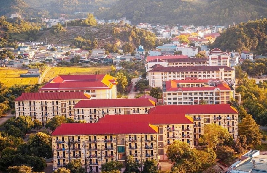 Lưu học sinh Lào ở khu nội trú Trường Đại học Tây Bắc với công tác phòng chống dịch